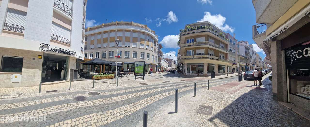 Apartamento T1 Novo no Centro de Caldas da Rainha com 2 lugares de est-33
