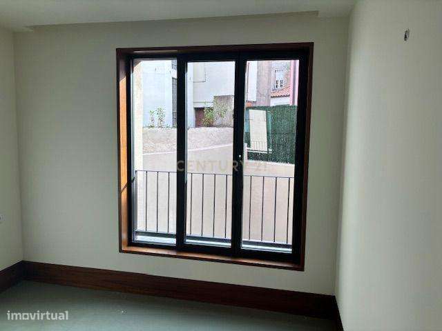 Apartamento T1 com lugar de garagem – Edificio Pharmacia – Cedofeita-5