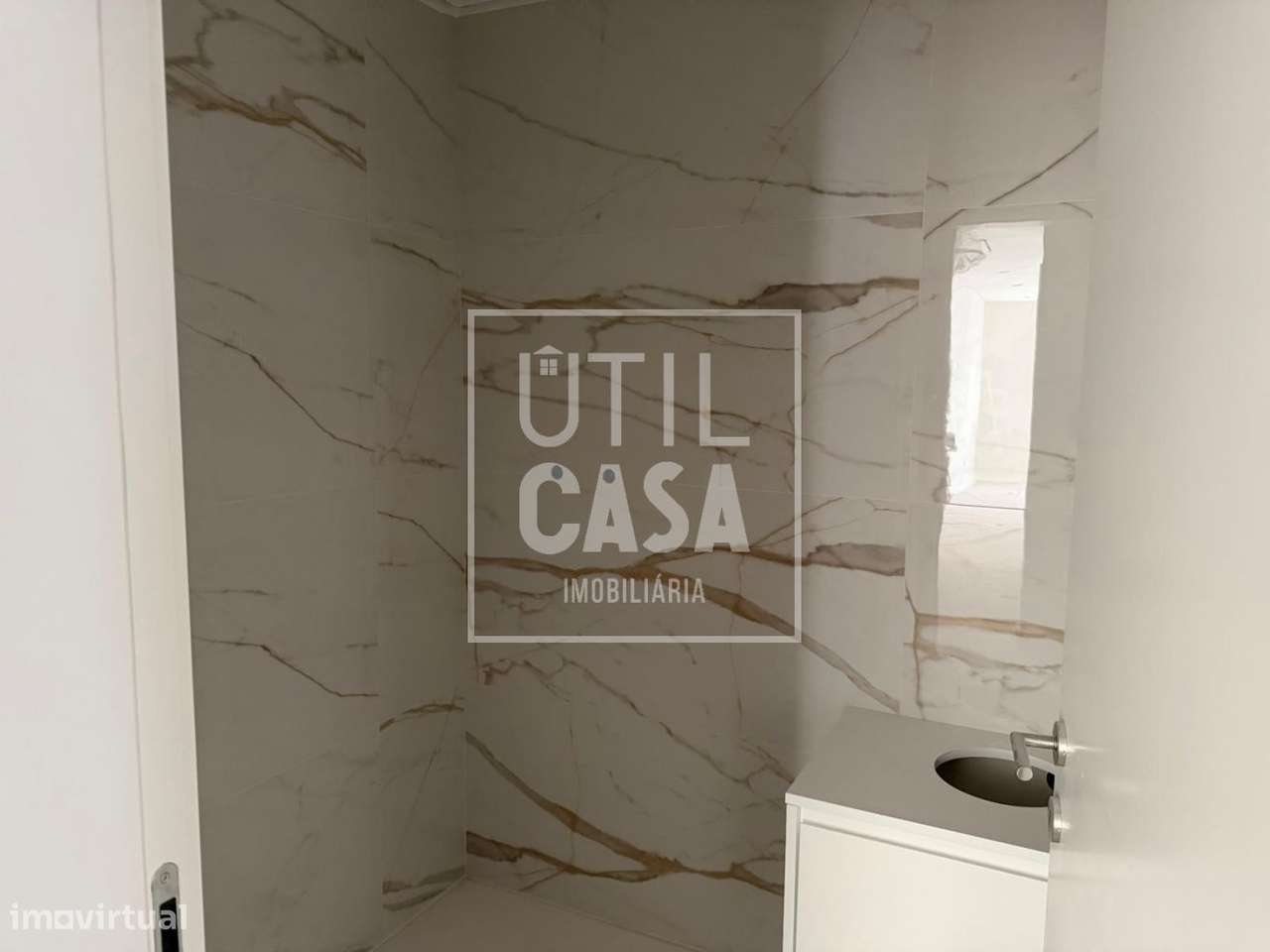 STOP MAR (Apúlia) - Apartamentos T2-5