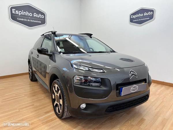 Citroën C4 Cactus 1.2 PureTech Shine EAT6 - 1