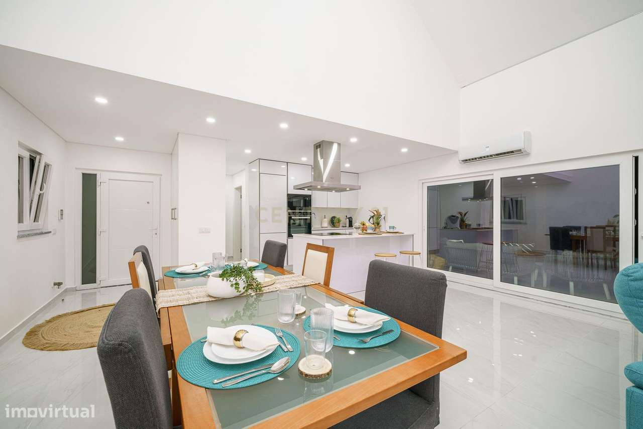 Moradia T4 + anexo T0 | Piscina Infinita | Estuário do Sado-26