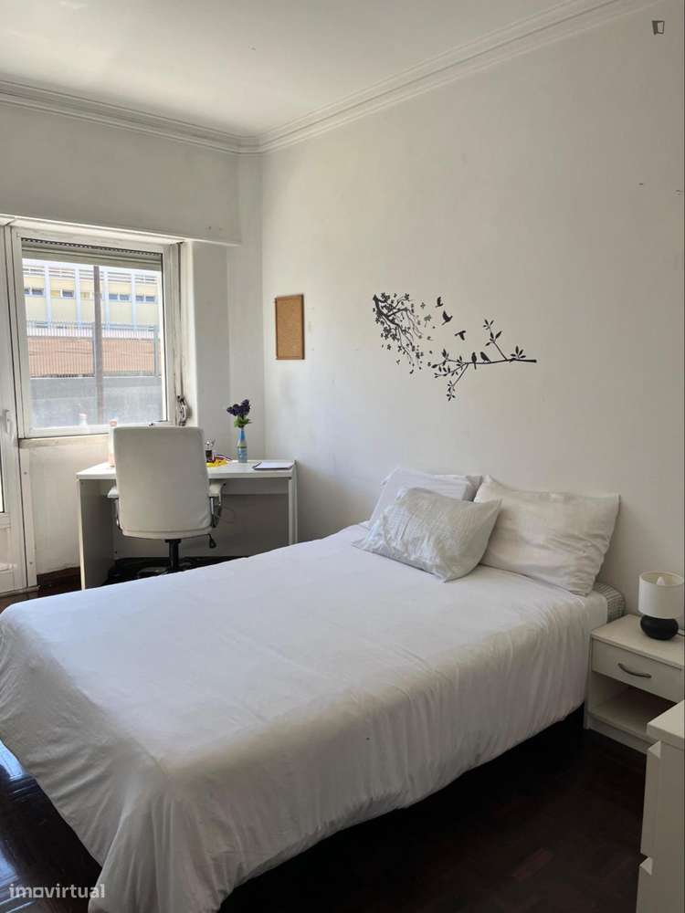 Apartamento com 1 quartos - localizado em Campolide Lisbon - Grande imagem: 2/8