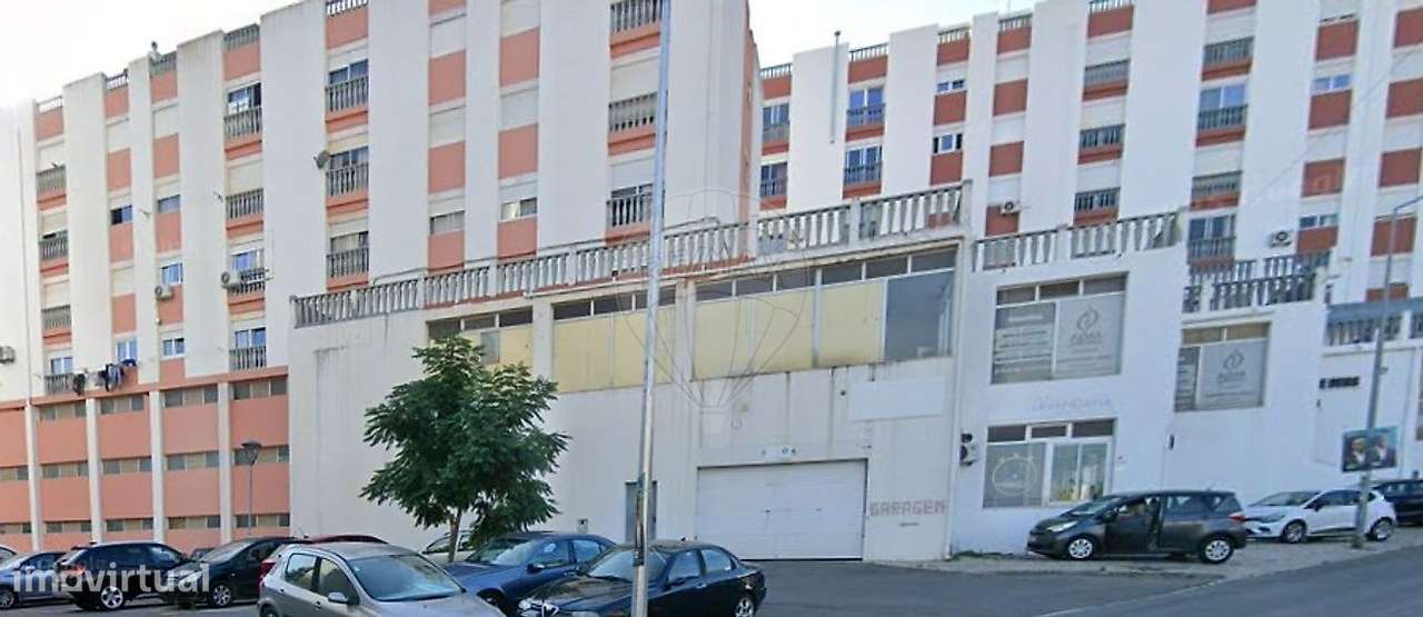 Garagem  para arrendamento - Grande imagem: 2/3