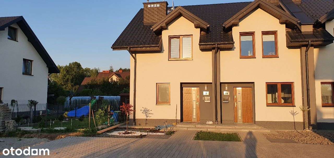 *Nowy Dom w zabudowie szeregowej 75m2 Budynek 2*-3