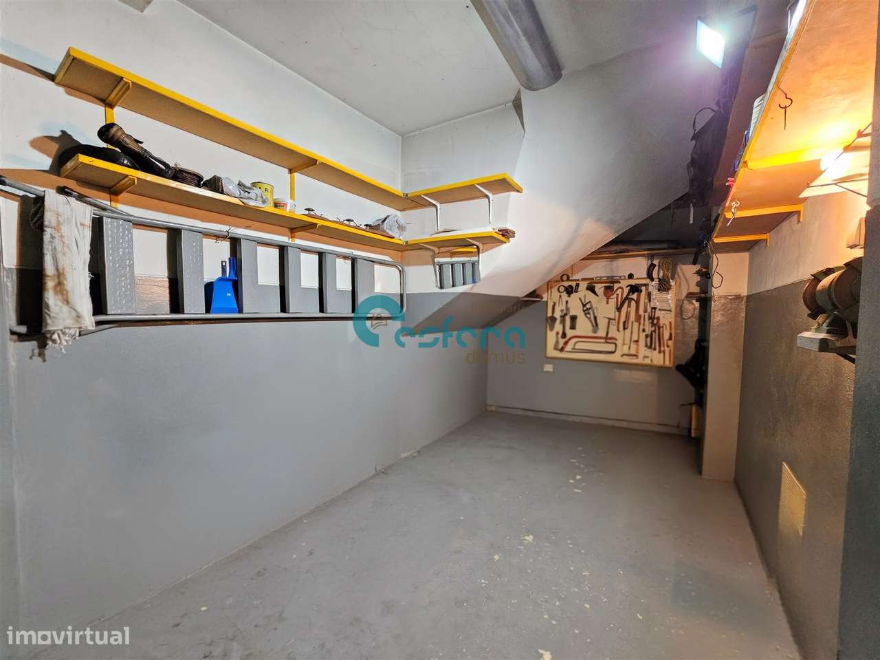 Apartamento T3 c/garagem e elevador, Porto, Porto / Venda / 259000 / R-18