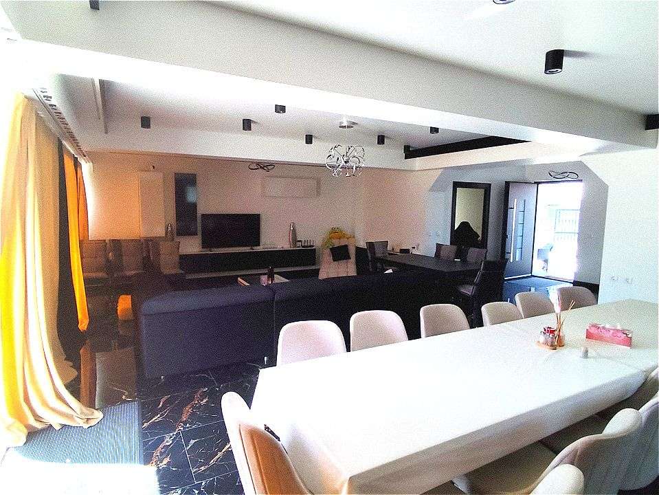 0% Comision, Casa moderna Dumbrava Nord, Finisaje premium, 220mp - Imagine principală: 4/10