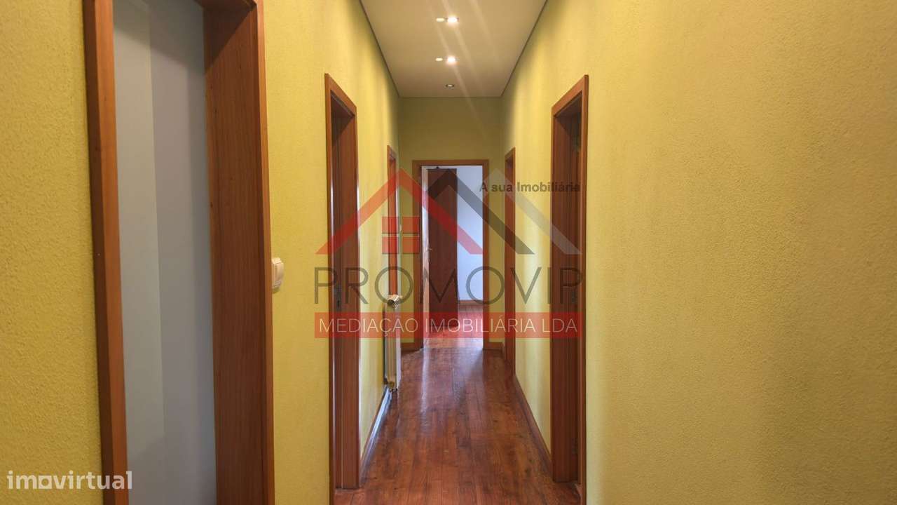 Moradia Individual T3 Burgães Santo Tirso-8