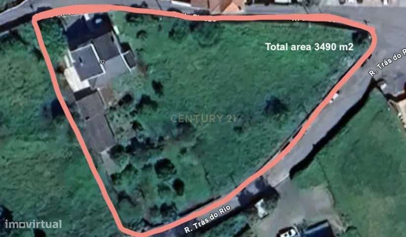 Moradia T7 com Vista Mar e Elevado Potencial em Areosa-44