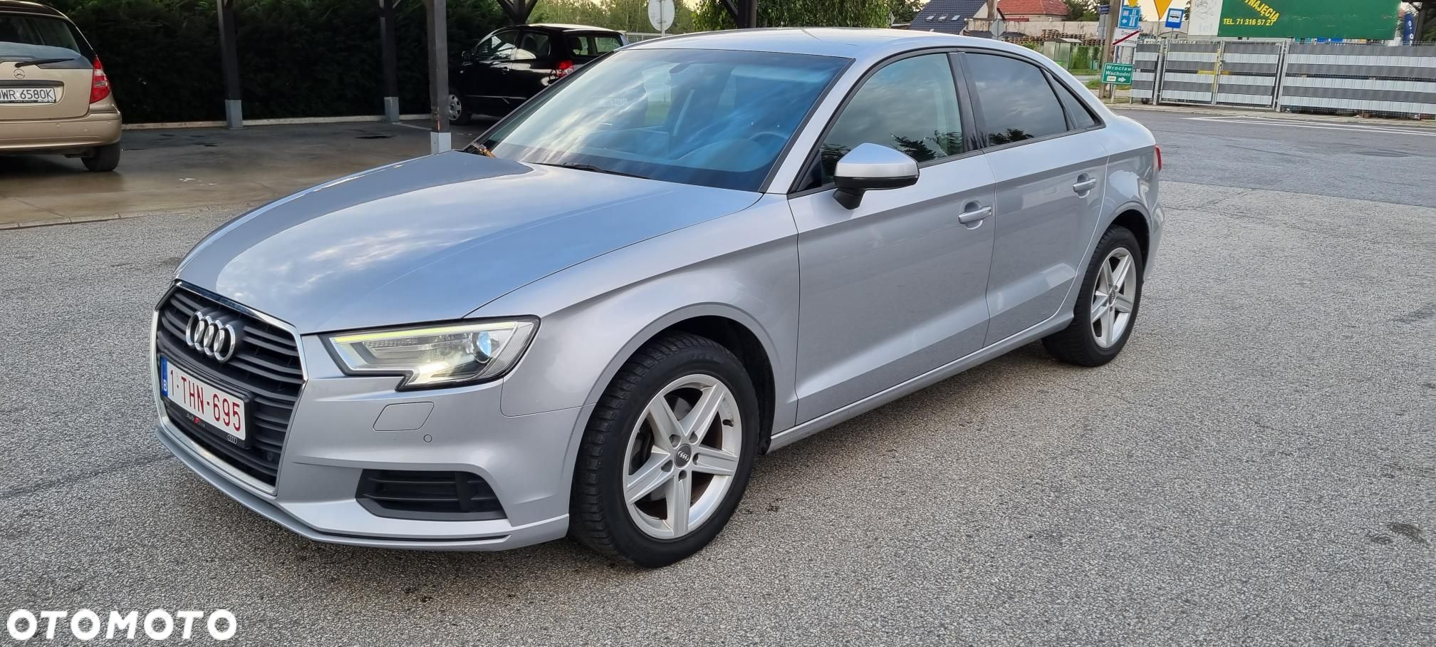 Audi A3 1.6 TDI Limousine S tronic sport - 1