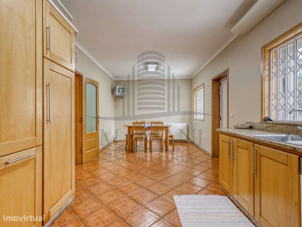 Moradia T4 independente em Valongo-31