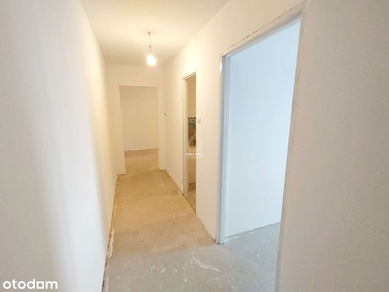 3-pokojowe mieszkanie na Zabobrzu po kapitalnym re-8