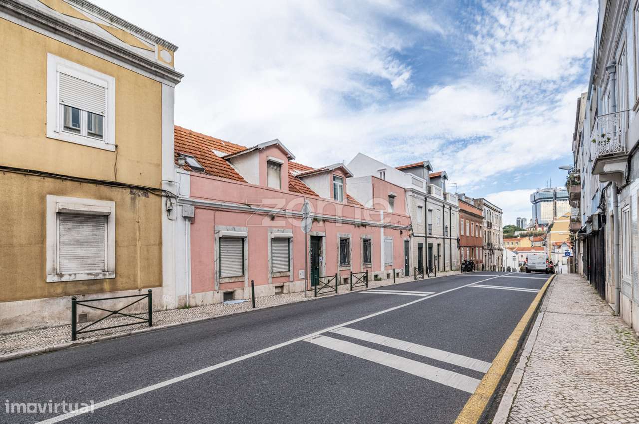 Obra para 5 casas térreas T0 em Campo de Ourique, Lisboa - Grande imagem: 4/26
