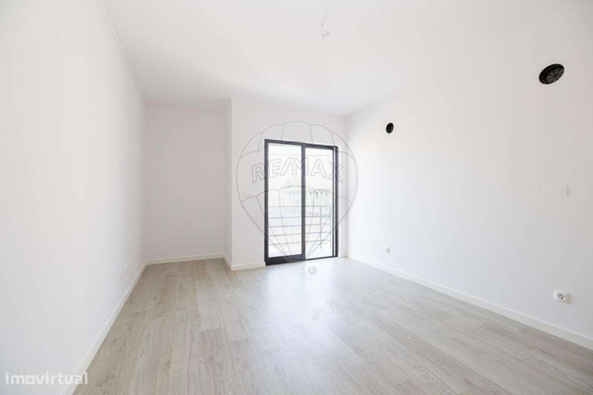 Moradia T4 para venda-7