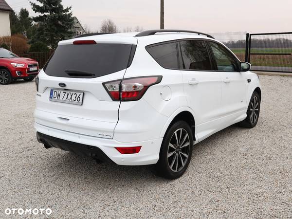 Ford Kuga 2.0 TDCi 4x4 ST-Line - 5