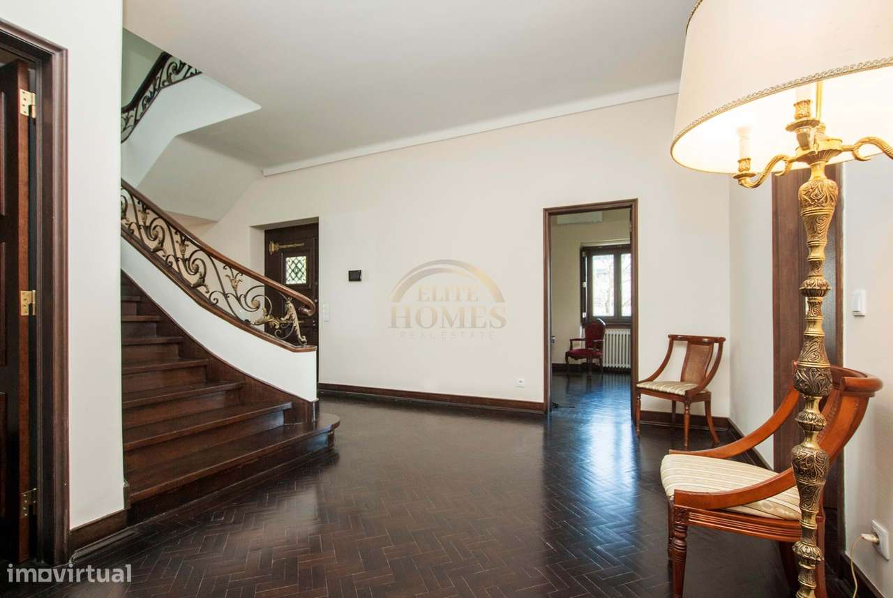 Espetacular moradia T8, Alvalade. - Grande imagem: 4/60