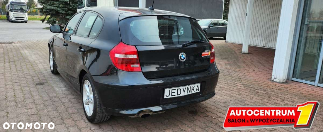 BMW Seria 1 - 17