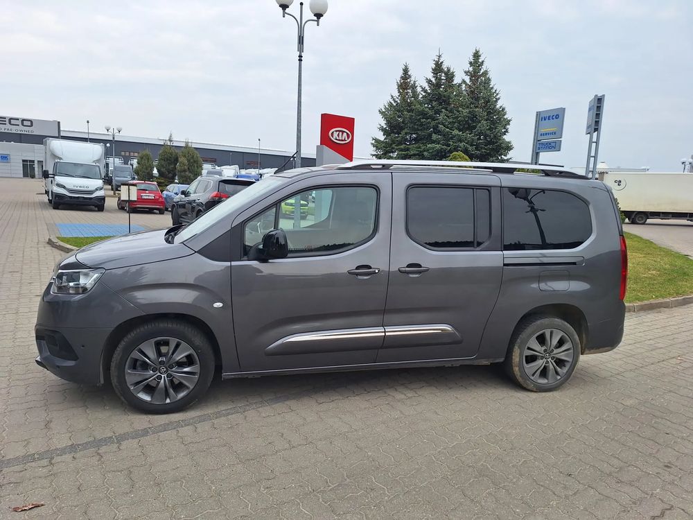 Toyota proace-city-verso 7 osobowy - automat - ISOFIX - FV23% - krajowy