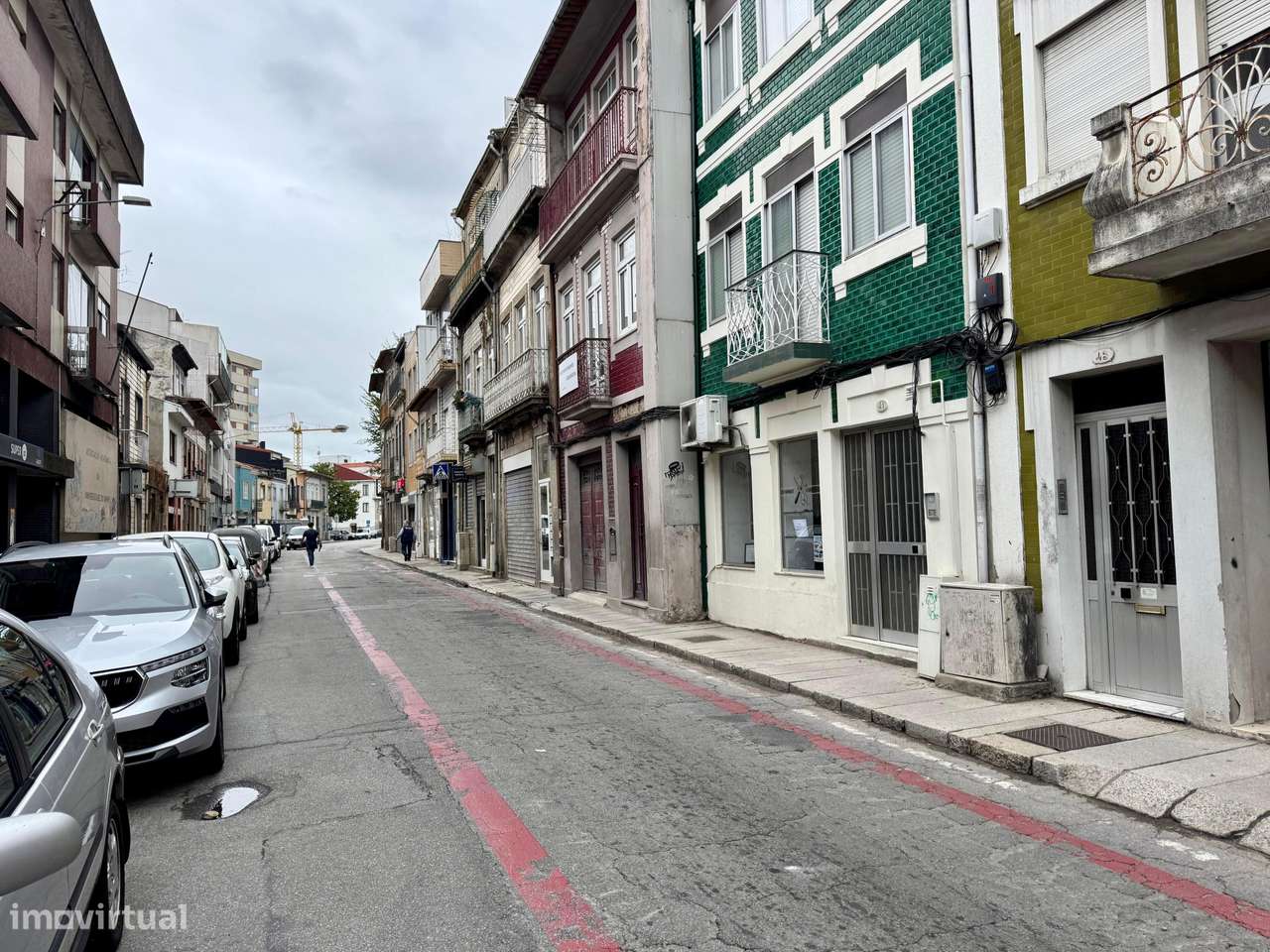 Apartamento T2 para venda na Rua Dom Pedro V em São Victor, Braga - Grande imagem: 2/9