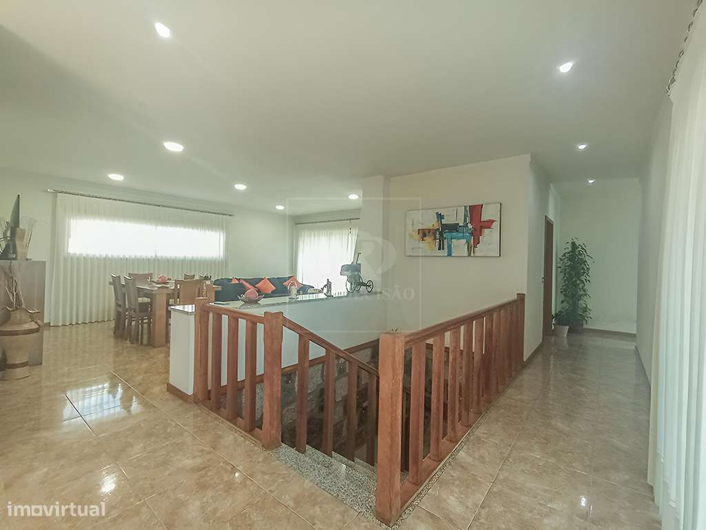 Moradia Moderna T3 em Roriz, Santo Tirso-8