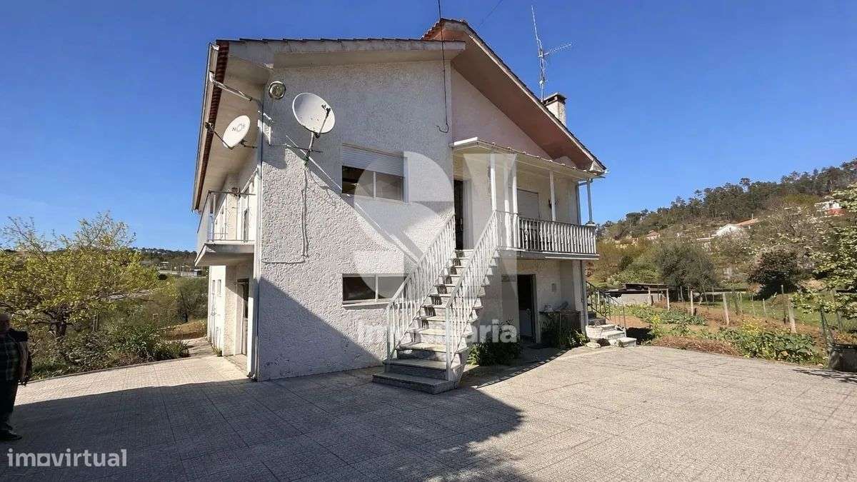 Moradia isolada - Tondelinha - Grande imagem: 4/20