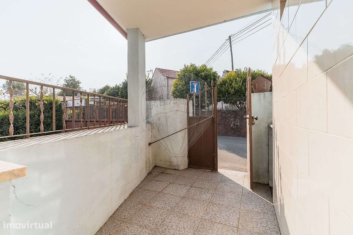 Moradia T2 para venda-10