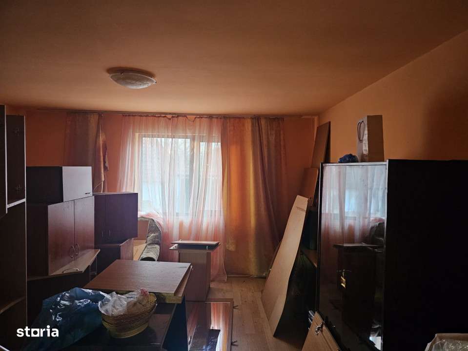 Casa cu 4 camere, suprafata 110 mp + teren 2.200 mp, Varzarii de Jos - Imagine principală: 5/10