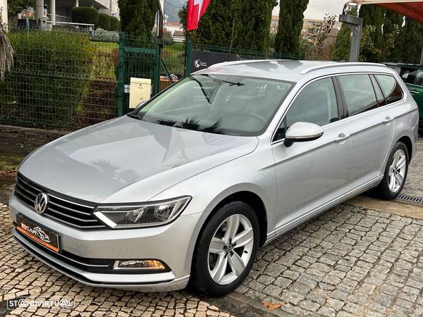 VW Passat Variant 1.6 TDI Highline - 1