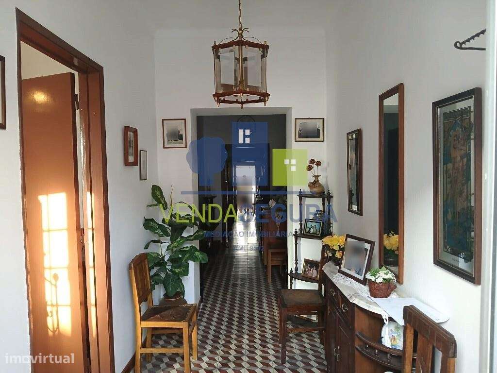 Moradia T2+2 R/C com quintal e garagem | Amareleja - Grande imagem: 2/23