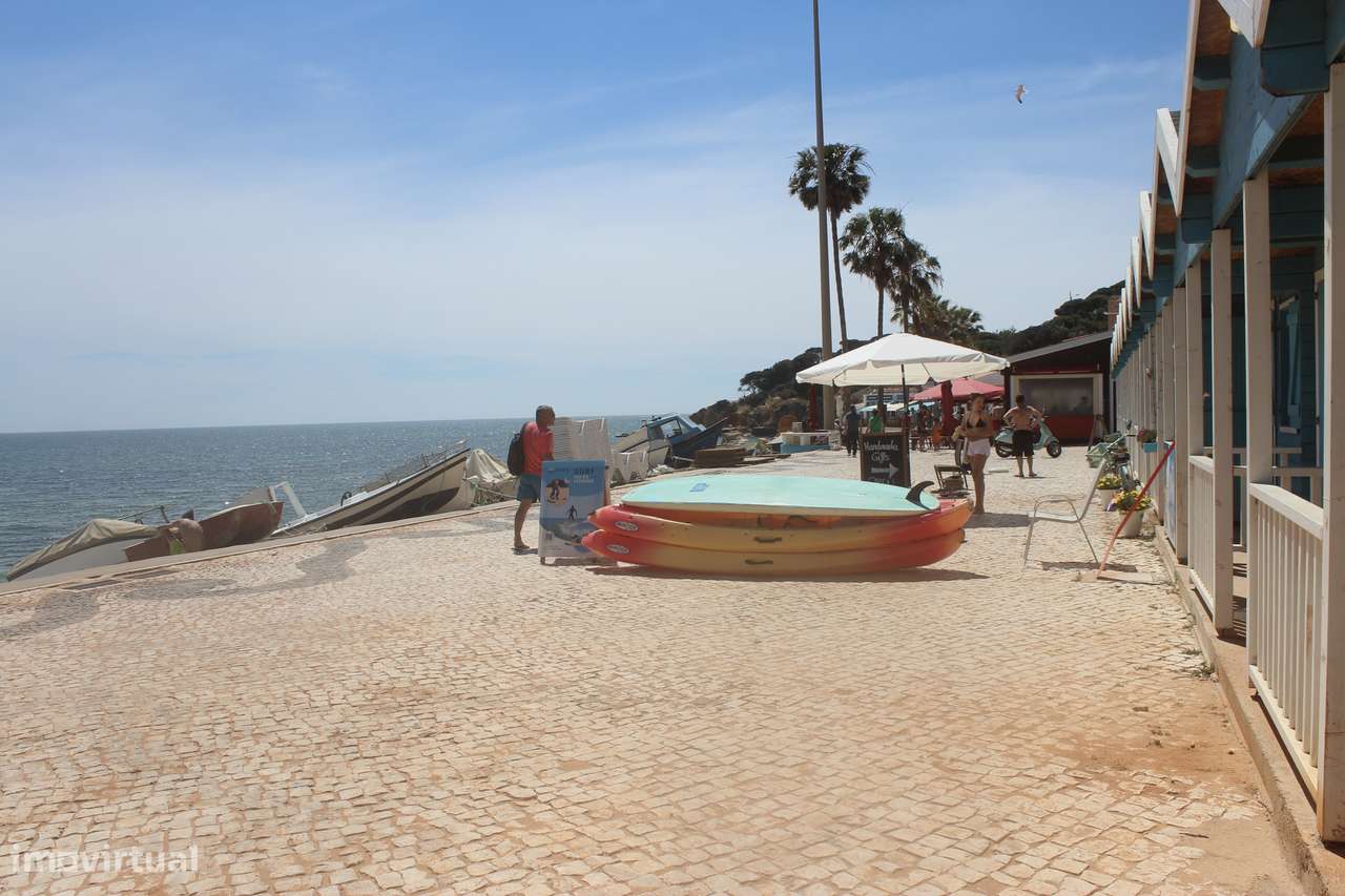 Moradia T5 com mais de 200m2 em Boliqueime-43