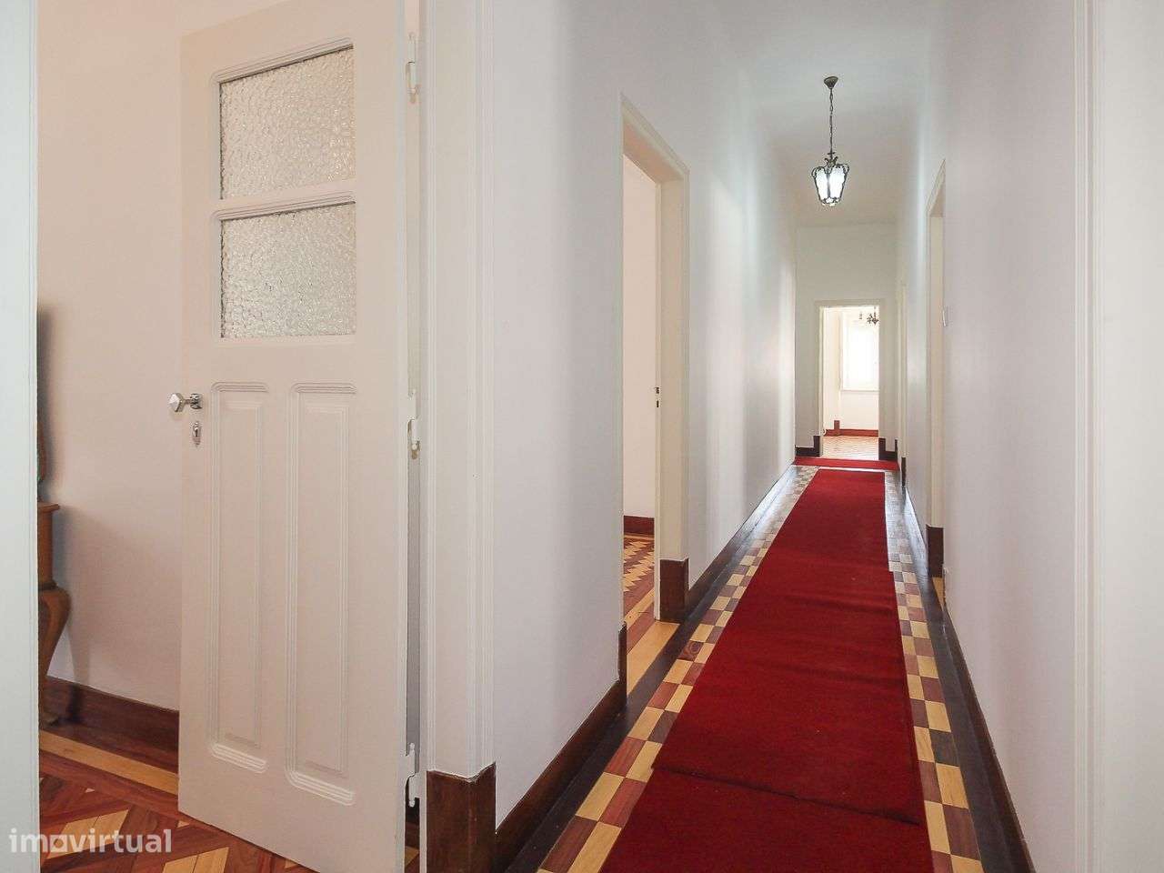 Andar de Moradia T5 - Grande imagem: 5/14