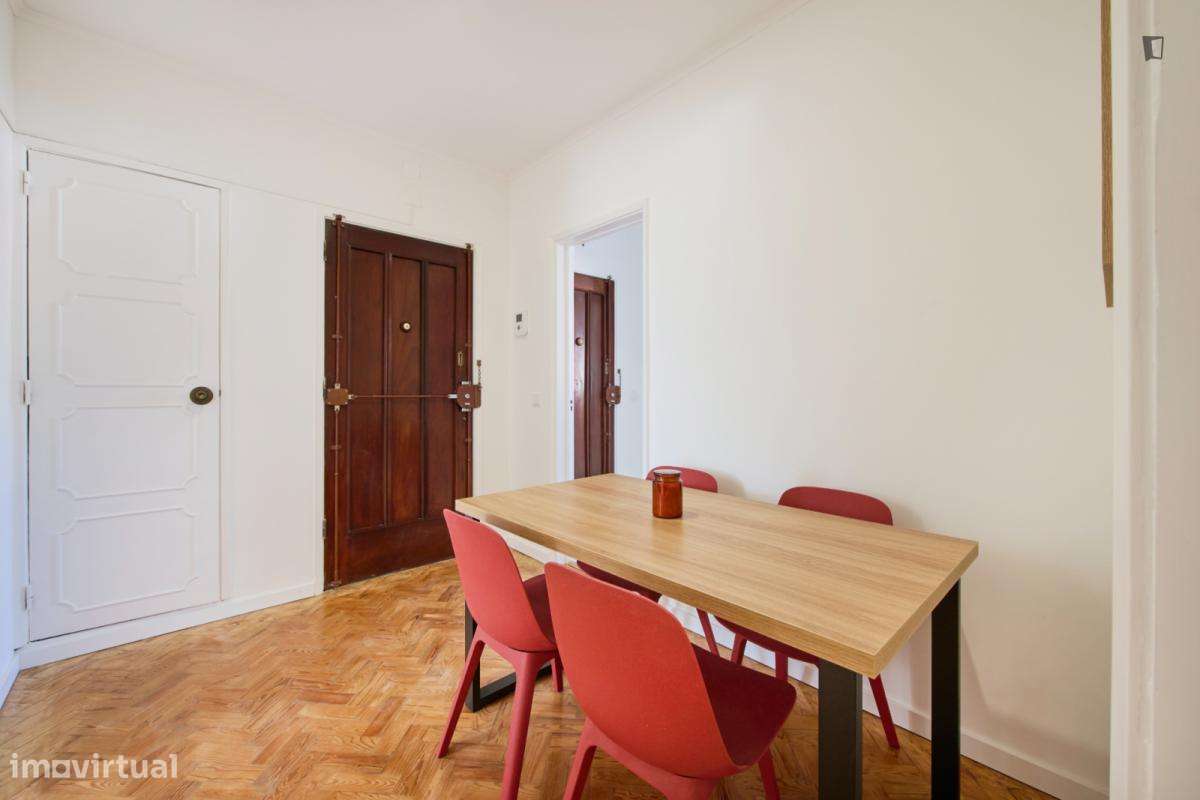 Quarto - localizado em Alvalade Lisbon - Grande imagem: 4/22