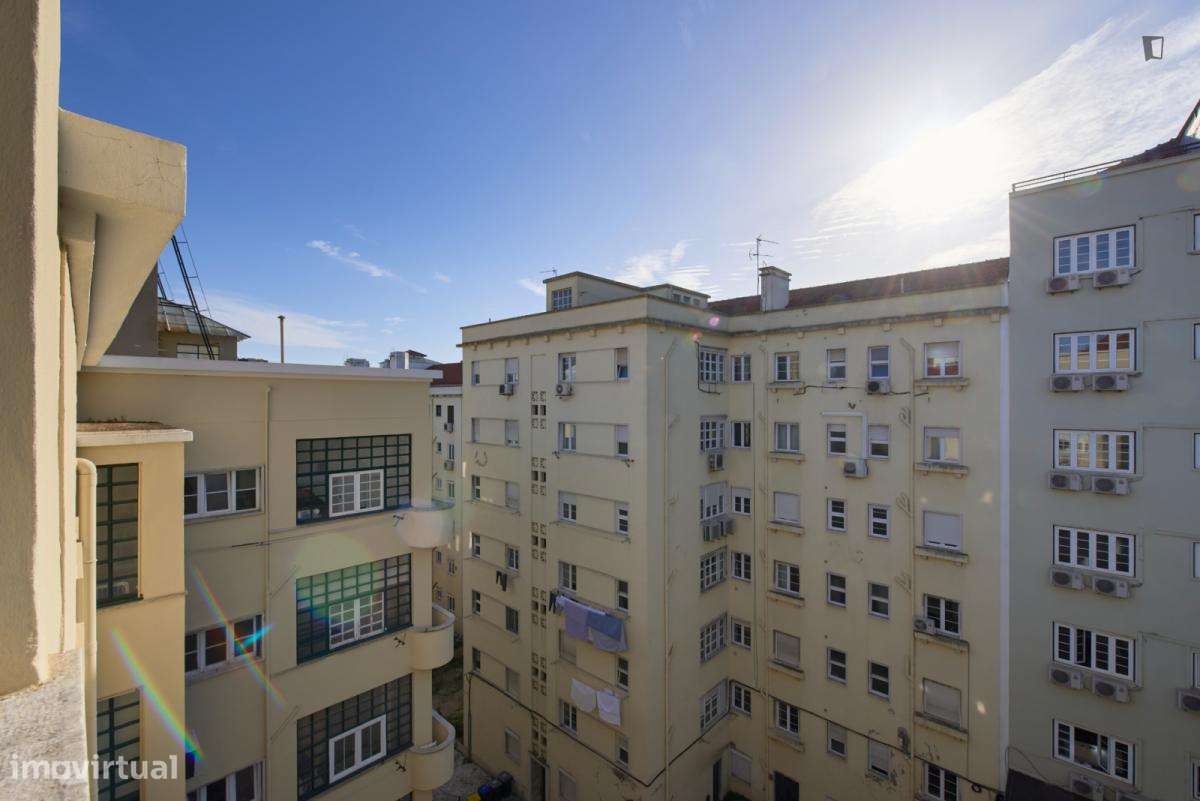 Estúdio - localizado em Marquês de Pombal Lisbon - Grande imagem: 2/8