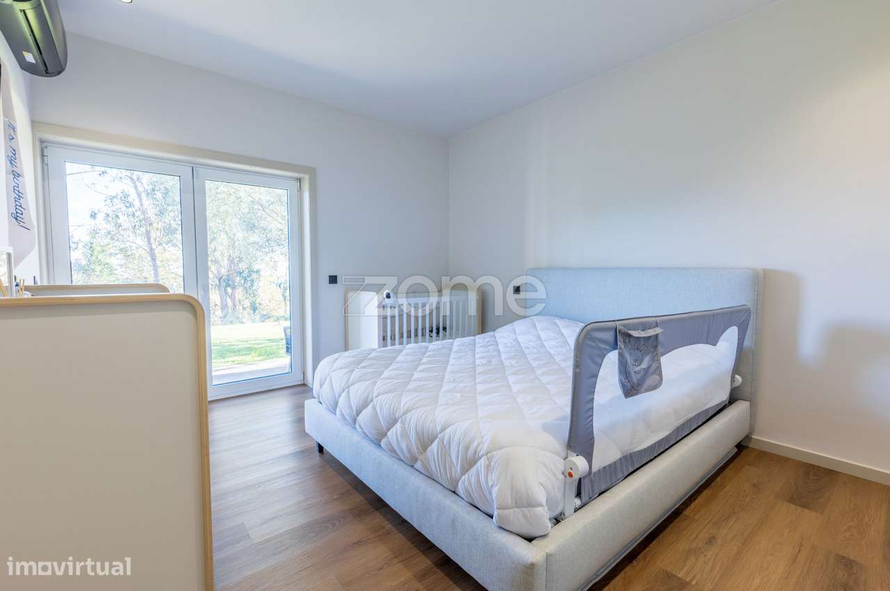 Luxo, privacidade e tecnologia - T4+1 Premium em Guimarães-21