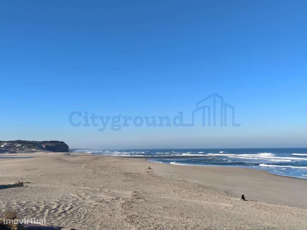 Moradia V3 com piscina no Nadadouro-10