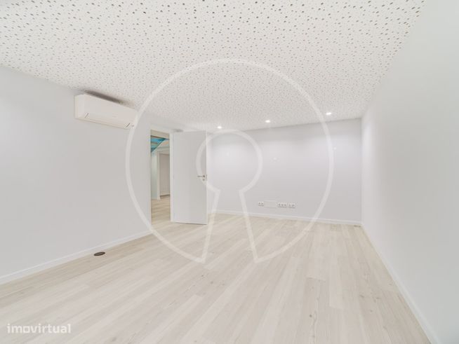 Moradia T5 com piscina em Cascais-43