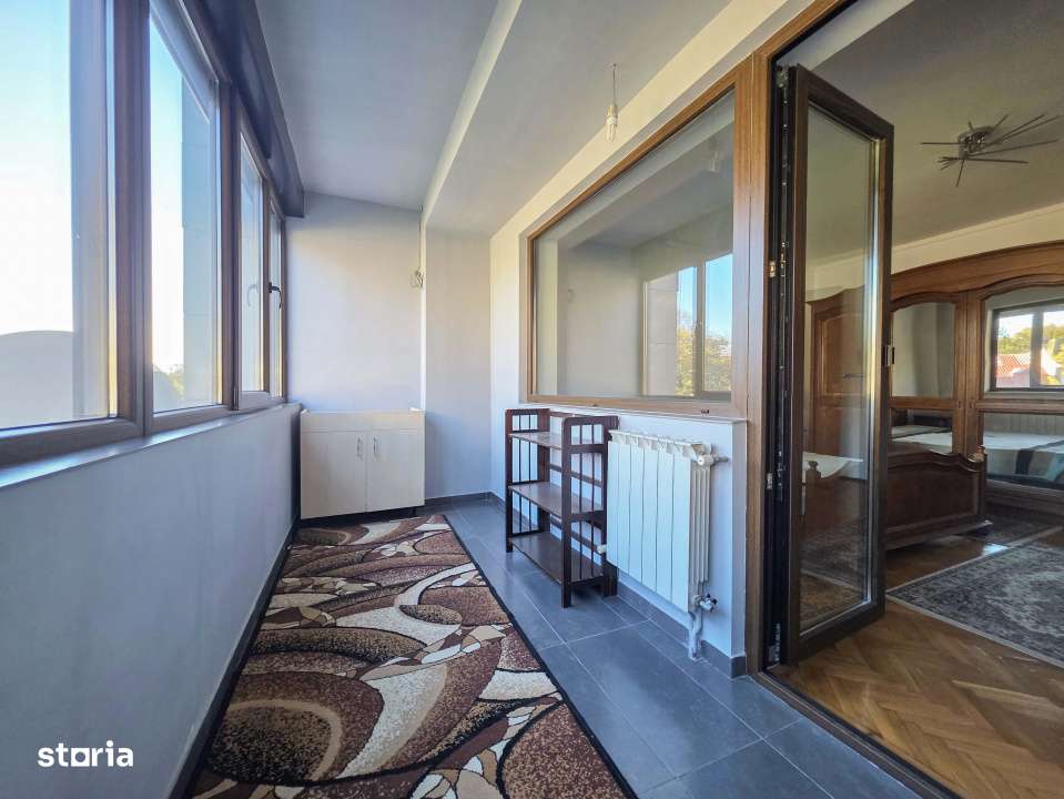 Apartament de 4 cam decomandat cu 163mp in centrul Constantei, zona To - Imagine principală: 4/13