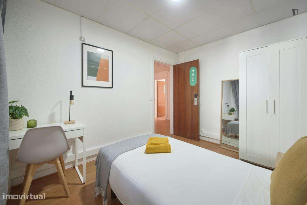 Quarto - localizado em Avenida da Liberdade Lisbon - Grande imagem: 4/6