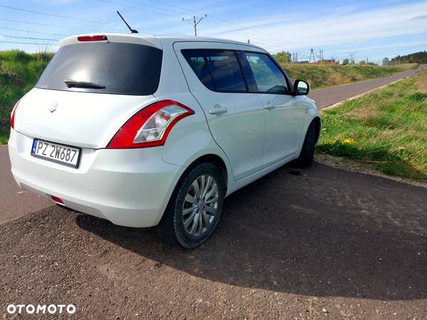 Suzuki Swift 1.3 DDiS Comfort - 4