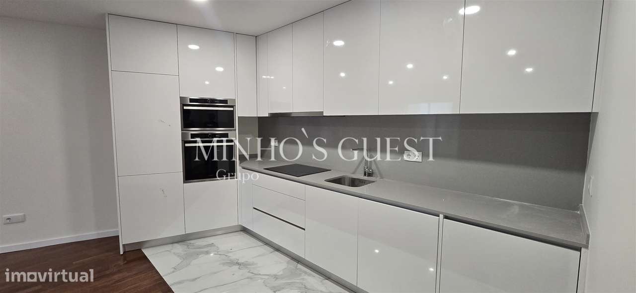 Apartamento T2 Totalmente Remodelado - Centro Histórico de Braga - Grande imagem: 5/18