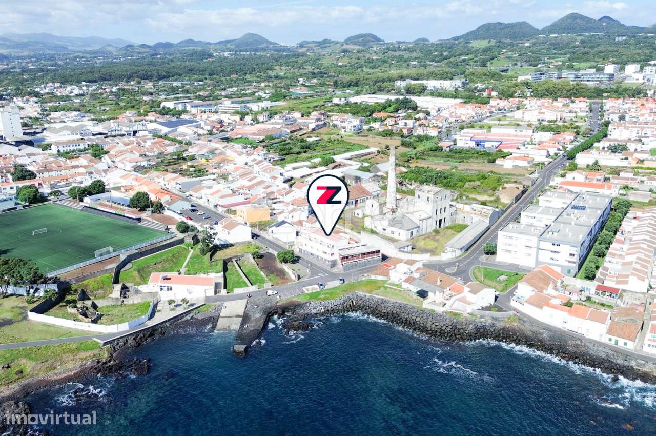 Edifício na Lagoa - Grande imagem: 2/31