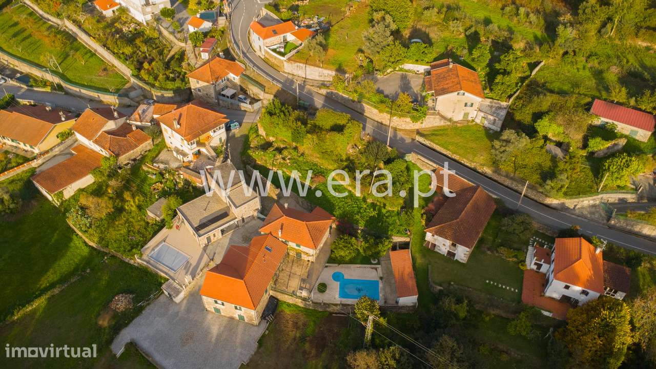 Moradia, Vila Nova de Cerveira, Cornes-11