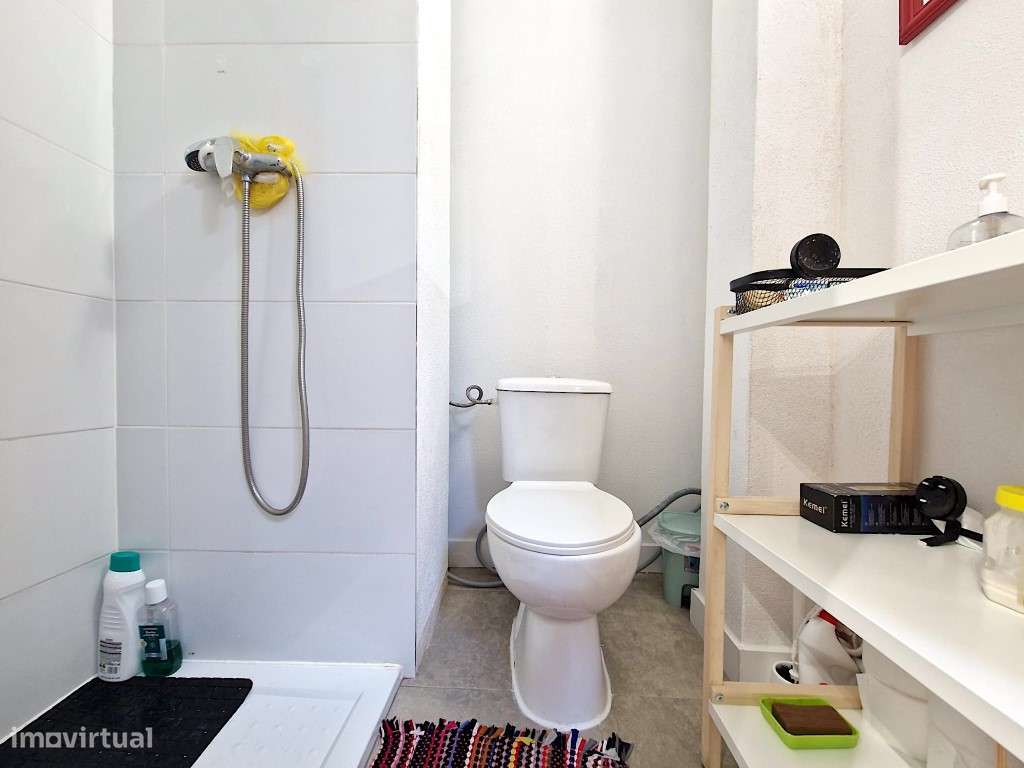 Apartamento T3 em Sesimbra com boas áreas-43
