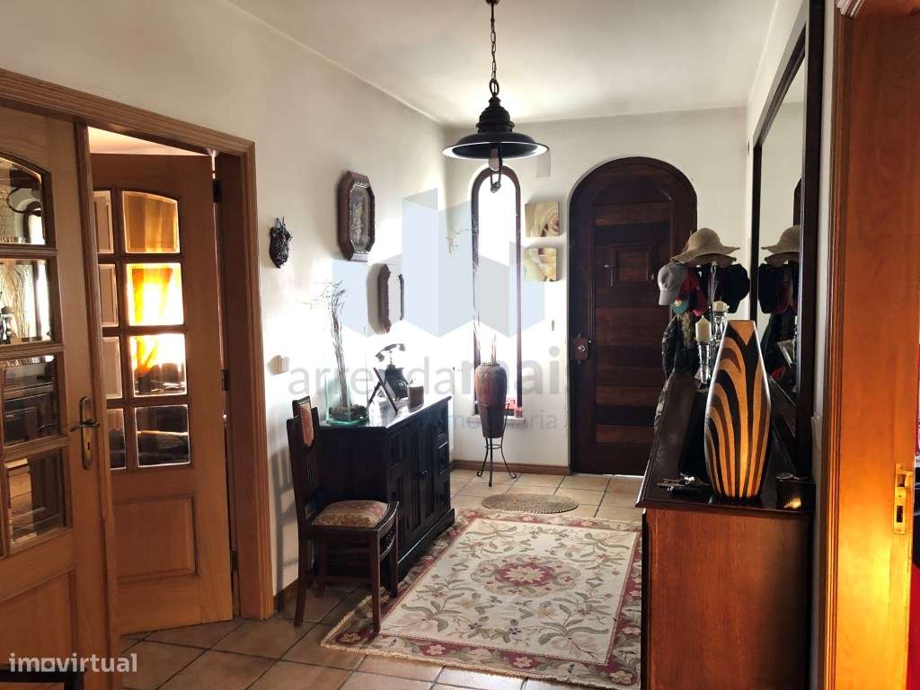 Moradia Isolada a 10 minutos centro Coimbra - Eiras - Grande imagem: 2/28