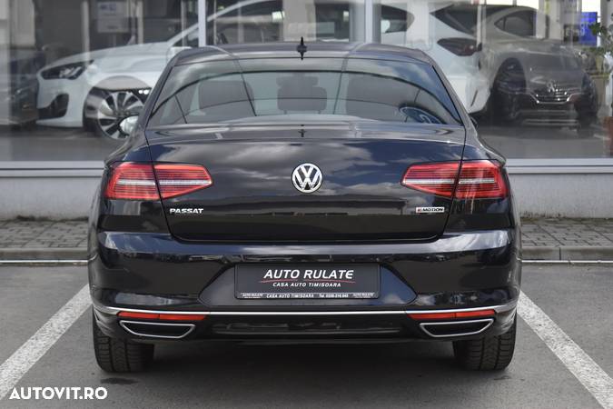 Volkswagen Passat 2.0 TDI DSG 4Motion R Executive - 5