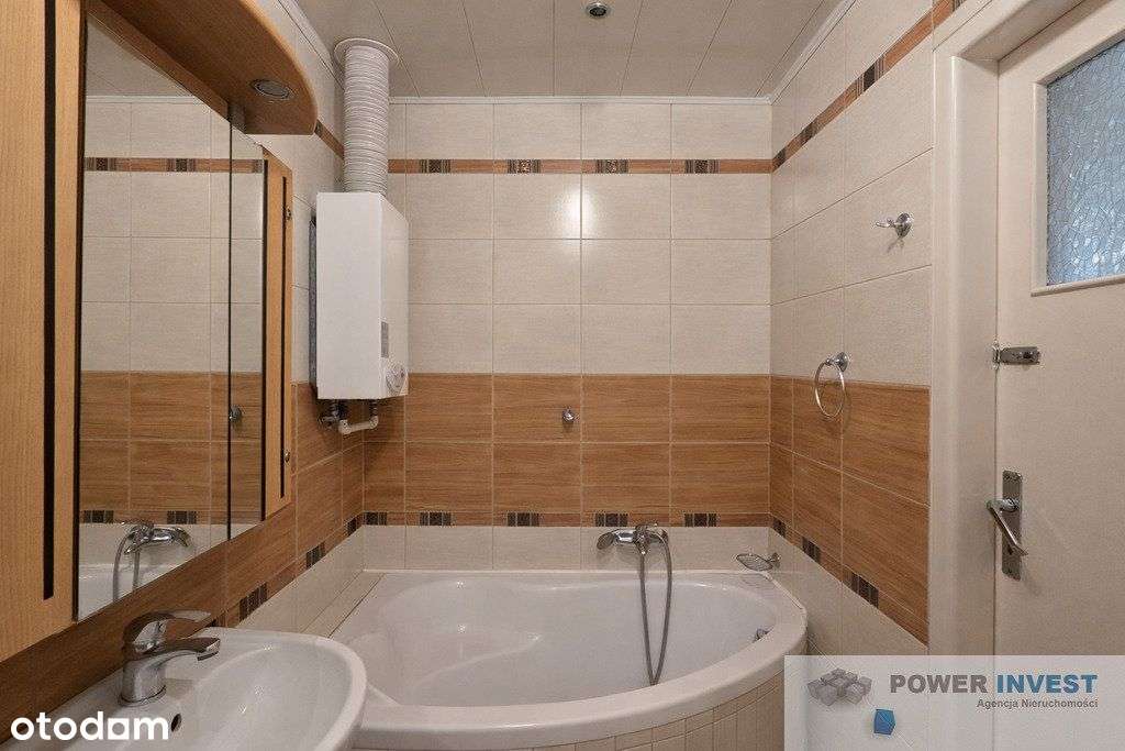 Bliźniak na prestiżowym osiedlu willowym-13