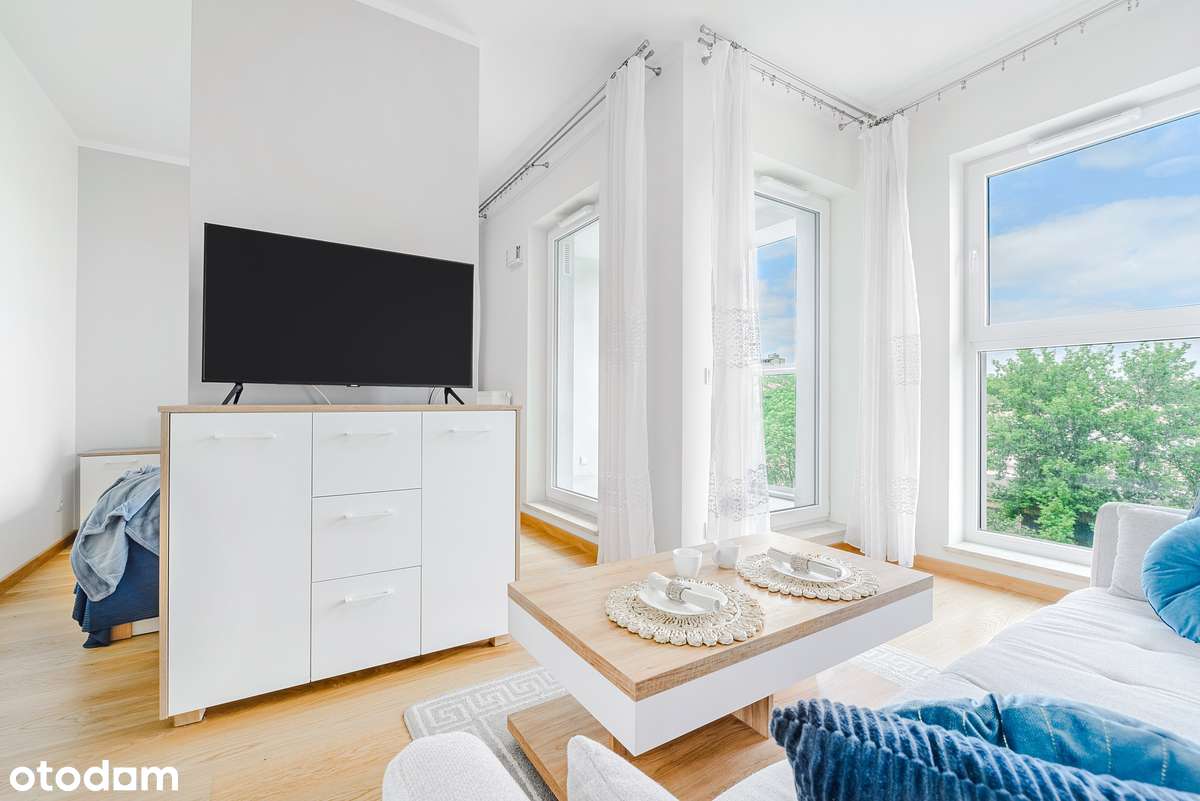 Jasny Apartament 31 m2 | Tuż Obok R. Daszyńskiego-3