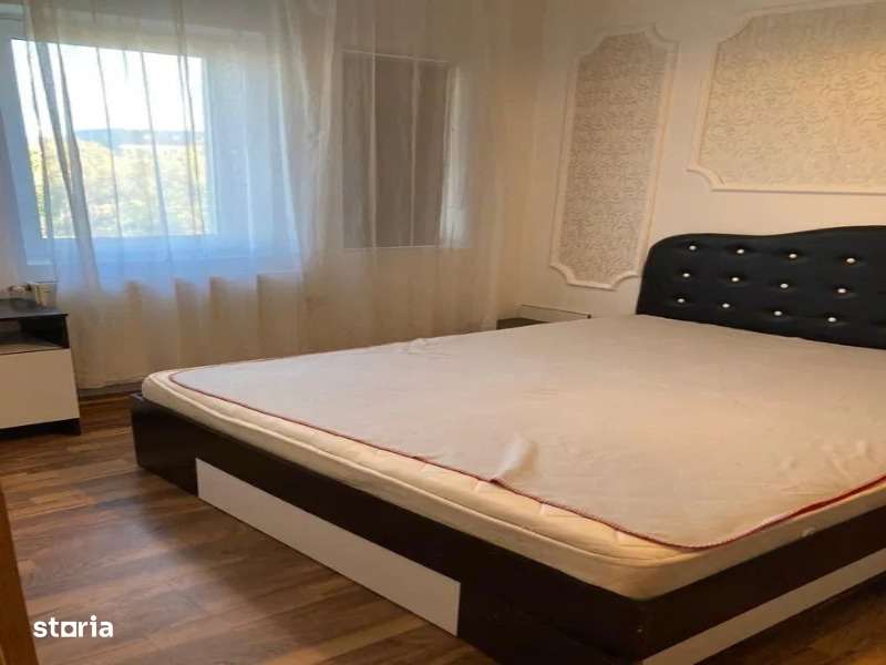 Apartament 3 camere - Steaua - Calea Sagului - Imagine principală: 5/8