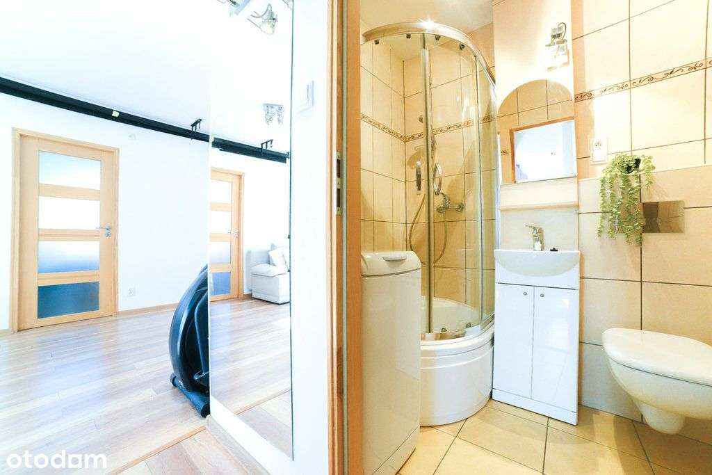 Trzy Pokoje! Doskonała Lokalizacj! Wyposażone!-15