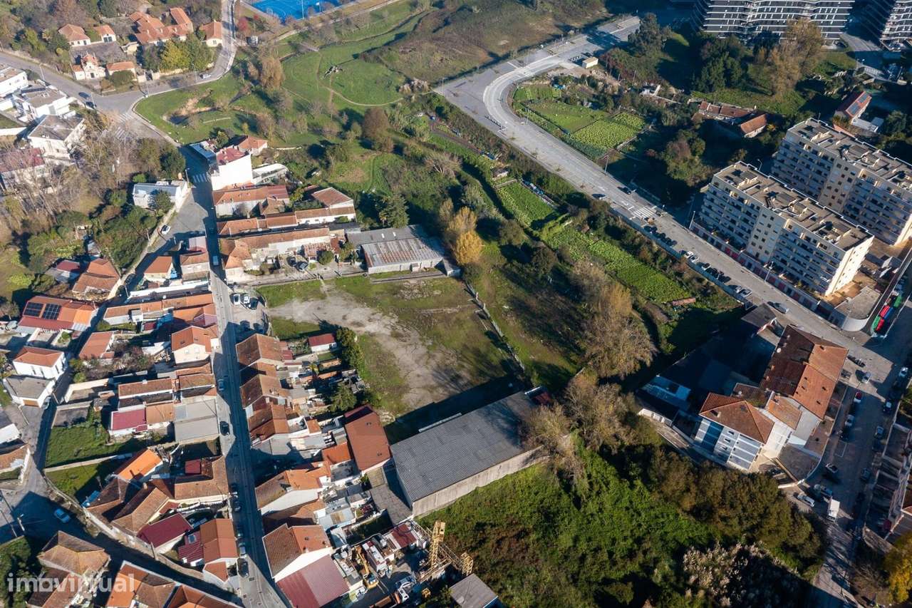 Terreno Urbano com 11.324,10 m2 para Investimento com PIP aprovado Ram - Grande imagem: 5/47