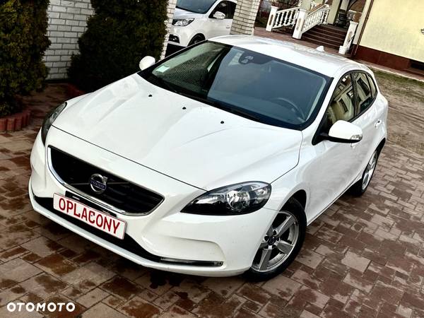 Volvo V40 D2 - 9